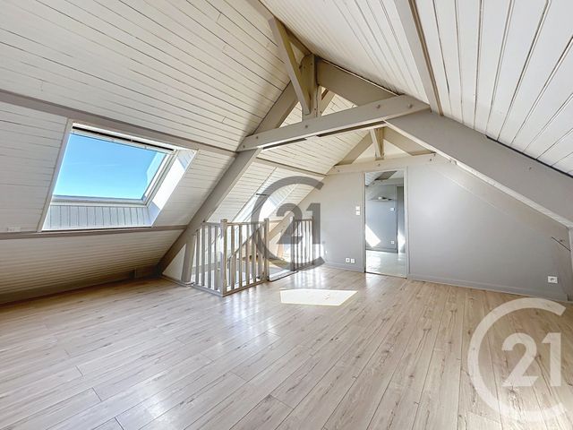 Appartement à louer - 2 pièces - 28.0 m2 - SENS - 89 - BOURGOGNE - Century 21 Martinot Immobilier