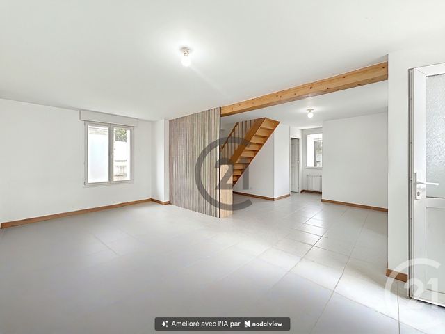 Appartement F3 à louer - 3 pièces - 68.0 m2 - ST CLEMENT - 89 - BOURGOGNE - Century 21 Martinot Immobilier