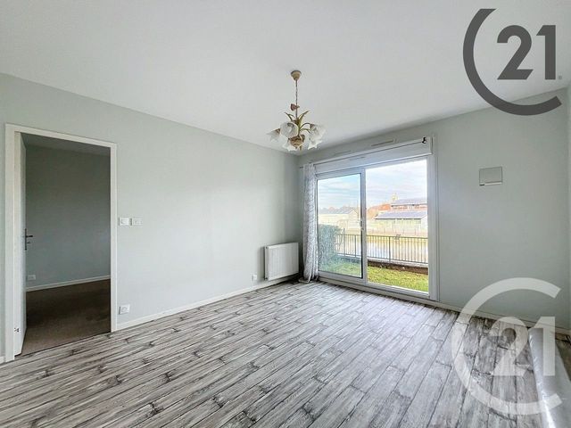 Appartement F2 à louer - 2 pièces - 35.5 m2 - SENS - 89 - BOURGOGNE - Century 21 Martinot Immobilier
