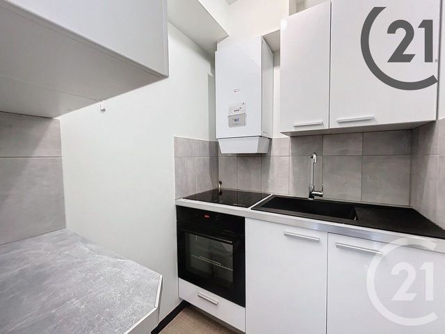 Appartement F2 à louer - 2 pièces - 35.5 m2 - SENS - 89 - BOURGOGNE - Century 21 Martinot Immobilier