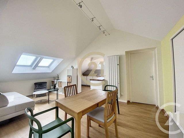Appartement F3 à louer - 3 pièces - 56.5 m2 - SENS - 89 - BOURGOGNE - Century 21 Martinot Immobilier