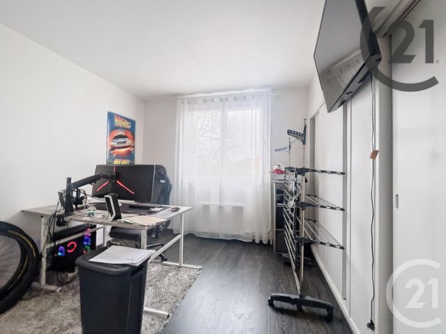 Appartement F3 à louer - 3 pièces - 59.04 m2 - ST CLEMENT - 89 - BOURGOGNE - Century 21 Martinot Immobilier