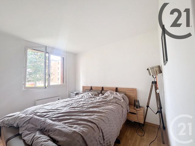 Appartement F3 à louer - 3 pièces - 59.04 m2 - ST CLEMENT - 89 - BOURGOGNE - Century 21 Martinot Immobilier