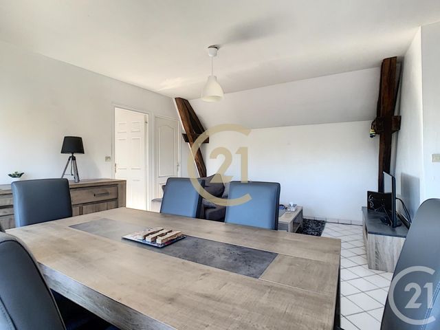 Appartement F2 à louer - 2 pièces - 51.0 m2 - SENS - 89 - BOURGOGNE - Century 21 Martinot Immobilier