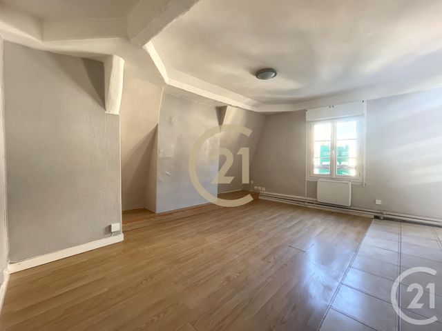 Appartement F3 à louer - 3 pièces - 59.0 m2 - SENS - 89 - BOURGOGNE - Century 21 Martinot Immobilier