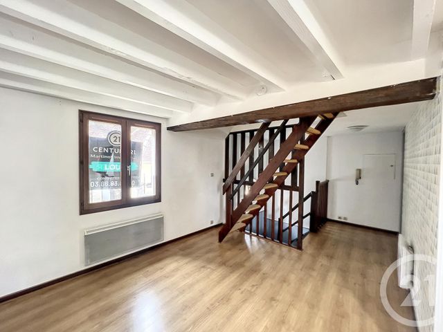 Appartement F2 à louer - 2 pièces - 35.0 m2 - SENS - 89 - BOURGOGNE - Century 21 Martinot Immobilier