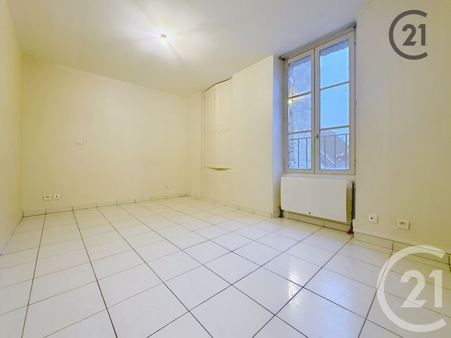 Appartement F2 à louer - 2 pièces - 45.13 m2 - SENS - 89 - BOURGOGNE - Century 21 Martinot Immobilier